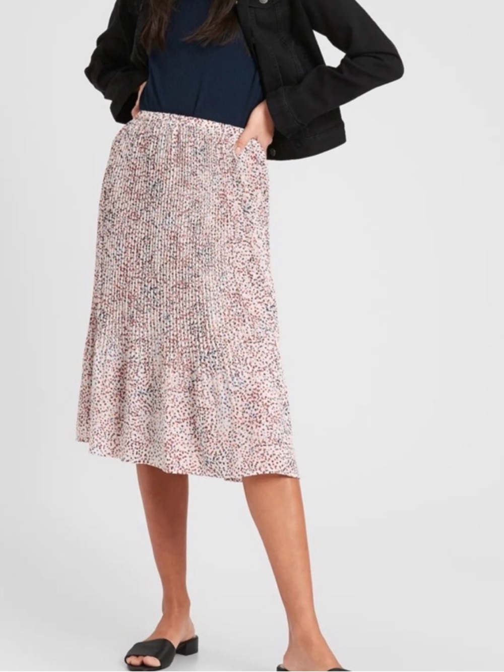 Banana Republic Midi Skirt in Soft Pink Print